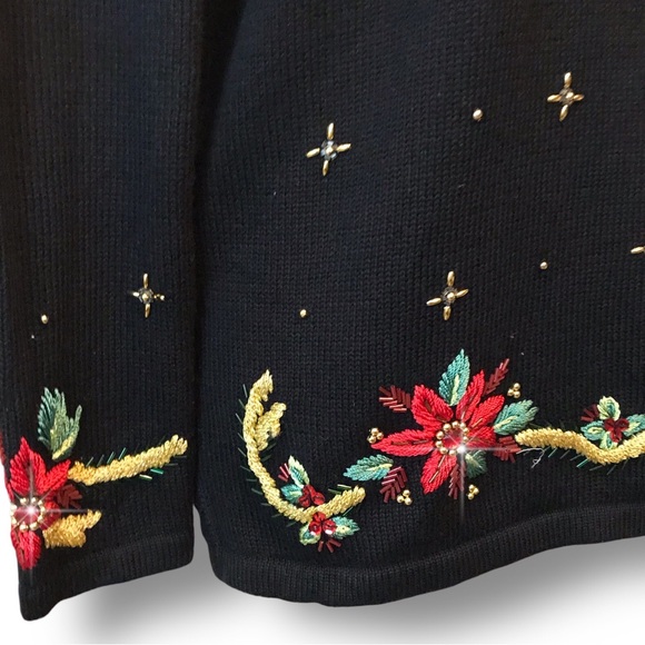 Theme Works Woman's Cardigan Sz PM Black Sequins Poinsettia Holiday Beaded - Picture 9 of 12
